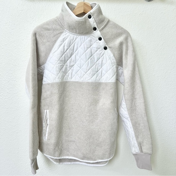 Abercrombie & Fitch Fleece Pullover - Picture 2 of 4